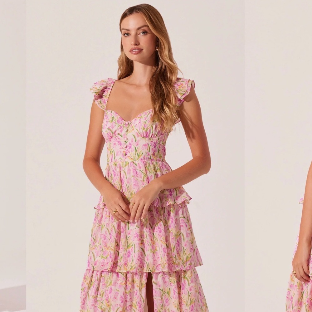 ASTR the label | Midsummer Floral Tiered Maxi Dress | Pink Ruffle Tiered | S